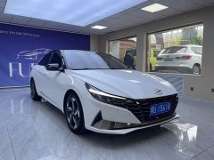 Hyundai Elantra 2022 1.5L CVT Luxury - ფოტო 3