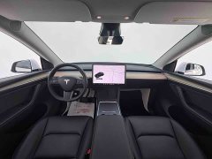 Tesla Model Y Standard Range RWD - ფოტო 6