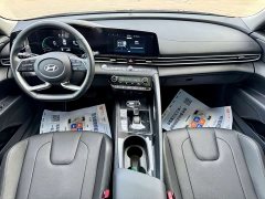 Hyundai Elantra 1.5L CVT Luxury - ფოტო 12