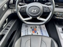 Hyundai Elantra 1.5L CVT Luxury - ფოტო 18