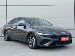 Hyundai Elantra 1.5L CVT Luxury - ფოტო 7
