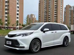 Toyota Sienna 2021 2.5L Hybrid Premium Edition - ფოტო 1