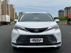 Toyota Sienna 2021 2.5L Hybrid Premium Edition - ფოტო 2