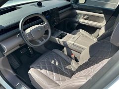 NIO ES8 2026 Six-Seat Executive Luxury Edition - ფოტო 9