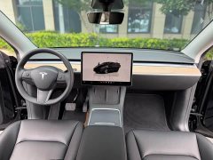 Tesla Model Y Standard Range RWD - ფოტო 6