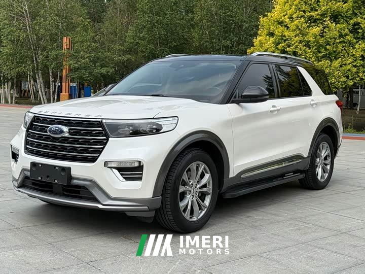 Ford Explorer EcoBoost 285 AWD Fashion Edition 6-Seater