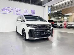 Toyota Vellfire Crown Hybrid 2.5L Premium Edition - ფოტო 1