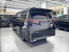 Toyota Vellfire Crown Hybrid 2.5L Executive Premier Edition - ფოტო 4