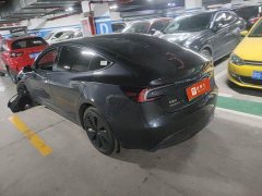 Tesla Model 3 2023 Rear-Wheel Drive - ფოტო 3