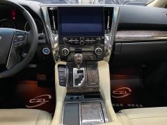 Toyota Alphard Hybrid 2.5L Premium Edition - ფოტო 11