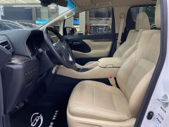 Toyota Alphard Hybrid 2.5L Premium Edition - ფოტო 8