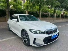 BMW 3 Series 320Li M Sport Package - ფოტო 3