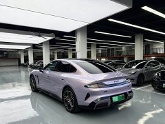 Xiaomi SU7 Rear-Wheel Drive Standard Edition - ფოტო 12