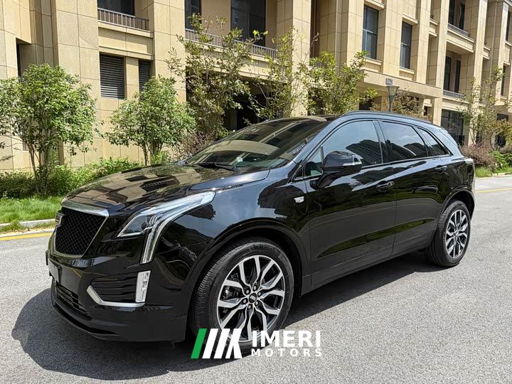Cadillac XT5 2.0T AWD Luxury (Hummingbird Edition)