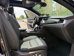 Cadillac XT5 2.0T AWD Luxury (Hummingbird Edition) - ფოტო 13