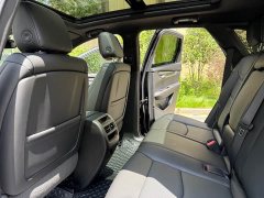 Cadillac XT5 2.0T AWD Luxury (Hummingbird Edition) - ფოტო 18
