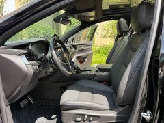 Cadillac XT5 2.0T AWD Luxury (Hummingbird Edition) - ფოტო 19