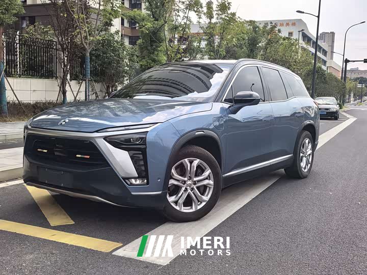 NIO ES8 415KM Six-Seater