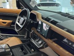Land Rover Defender 2023 110 3.0T P400 Dark Edition - ფოტო 10