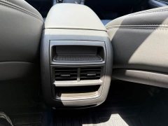 Cadillac XT5 2022 2.0T AWD Luxury Hummingbird Edition - ფოტო 17