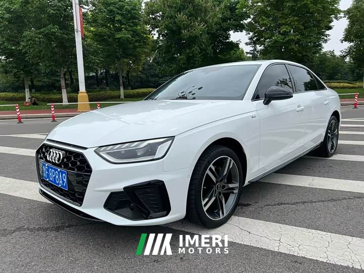 Audi A4L 40 TFSI Luxury Dynamic - ავტომობილი ჩინეთიდან