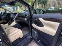 Toyota Alphard 2021 Hybrid 2.5L Luxury - ფოტო 7