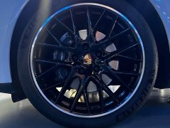 Porsche 2023 Panamera 2.9T Platinum Edition - ფოტო 2