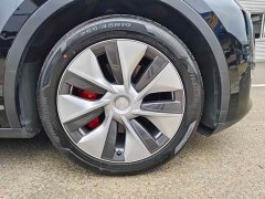 Tesla Model Y Long Range All-Wheel Drive - ფოტო 13