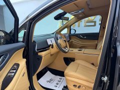 Voyah Lantu Dreamchaser PHEV AWD Excellence Kunpeng Edition - ფოტო 9