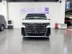 Toyota Vellfire Crown Hybrid 2.5L Executive Premier Edition - ფოტო 2