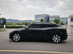 Tesla Model Y 2022 Facelift Rear-Wheel Drive - ფოტო 9