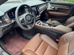 Volvo S90 B5 Intelligent Elegance Luxury Edition - ფოტო 4