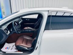 Volvo S60 B4 Smart Luxury Edition - ფოტო 17