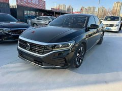 Volkswagen Passat 330TSI Elite - ფოტო 1