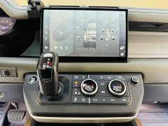 Land Rover Defender 110 P400 X-DYNAMIC HSE - ფოტო 11