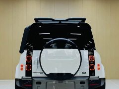 Land Rover Defender 110 P400 X-DYNAMIC HSE - ფოტო 8