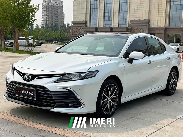 Toyota Camry 2.5G Luxury
