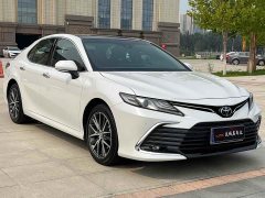 Toyota Camry 2.5G Luxury - ფოტო 2