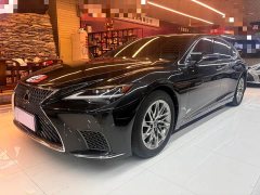 Lexus LS 500h Luxury - ფოტო 1