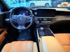 Lexus LS 500h Luxury - ფოტო 6