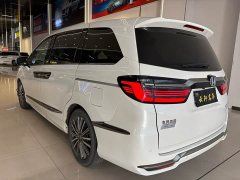 Honda Odyssey 2.0L e:HEV Premium - ფოტო 4