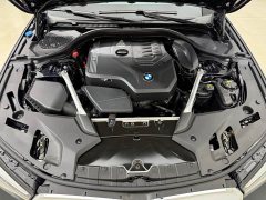 BMW 5 Series Facelift 530Li xDrive M Sport Package - ფოტო 12
