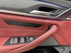 BMW 5 Series Facelift 530Li xDrive M Sport Package - ფოტო 14