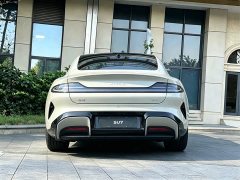Xiaomi SU7 Rear-Wheel Drive Standard Edition - ფოტო 5