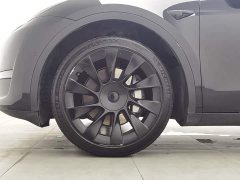 Tesla Model Y 2023 Long Range All-Wheel Drive - ფოტო 17