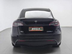 Tesla Model Y Performance All-Wheel Drive - ფოტო 4