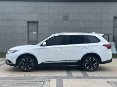 Mitsubishi Outlander 2.0L FWD Comfort 5-Seater - ფოტო 3