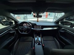 Audi A3 Sportback 35 TFSI Luxury Sport - ფოტო 12