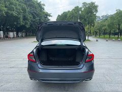 Honda Accord 2022 260TURBO Luxury Edition - ფოტო 17
