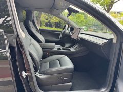 Tesla Model Y Long Range All-Wheel Drive - ფოტო 6